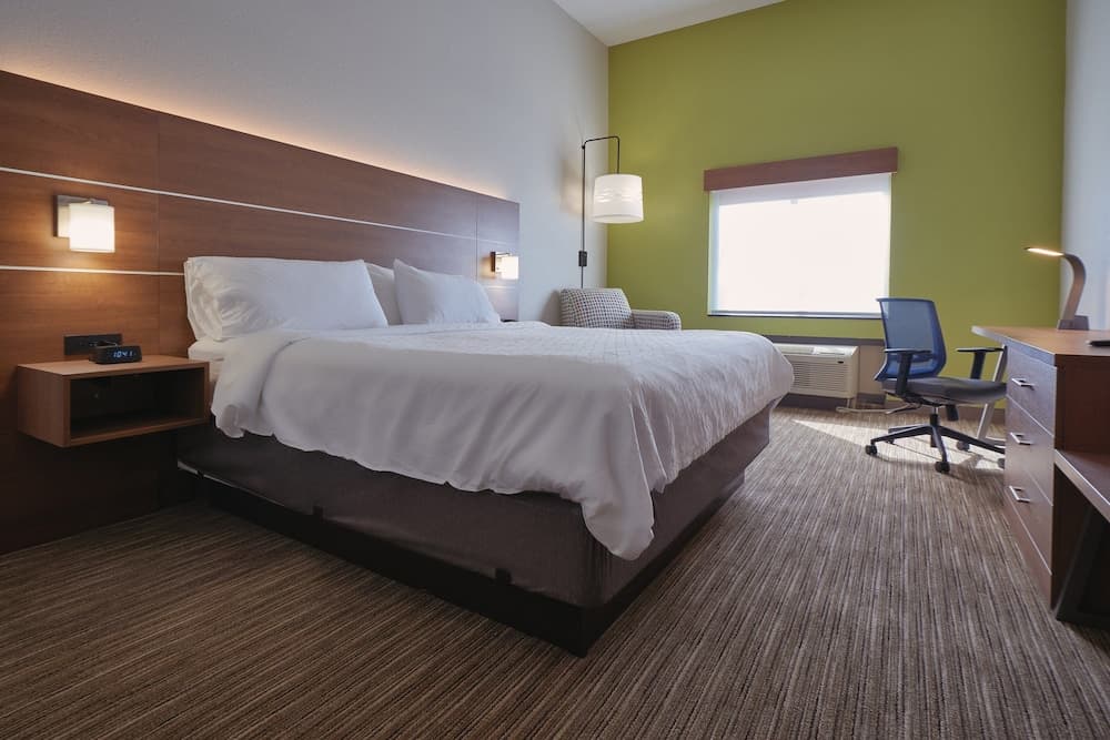 Holiday Inn Express & Suites Akron Regional Airport Area by IHG gallery photo in Akron, OH — image 15