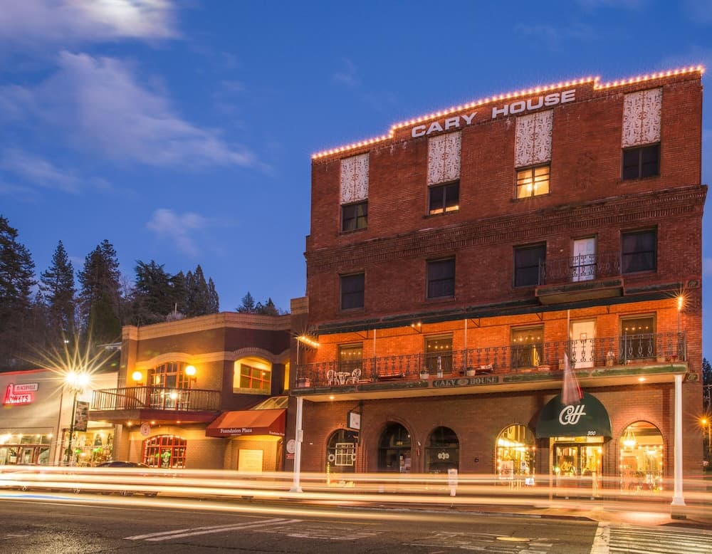 Boutique Retreat in Wine & Gold Country — hotel in Placerville, California