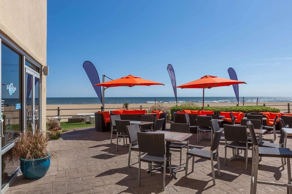 Wyndham Virginia Beach Oceanfront gallery photo in Virginia Beach, VA — image 24