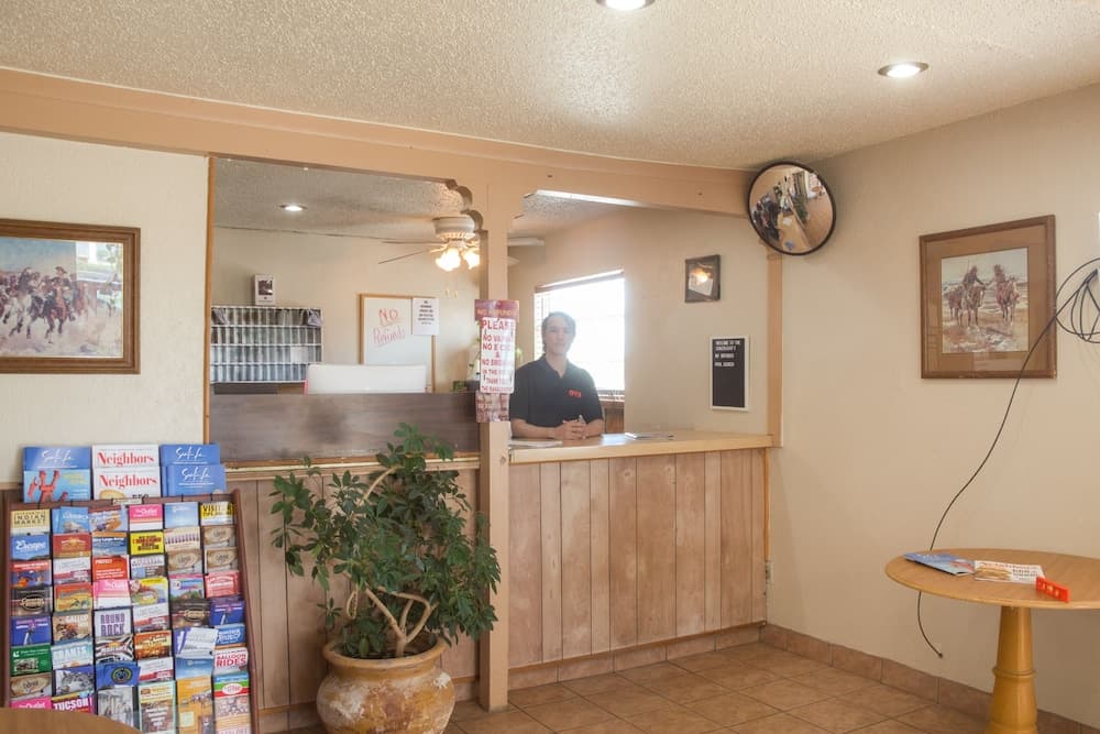 Hotel Las Cruces I-10 West interior in Las Cruces, NM — gallery photo 2