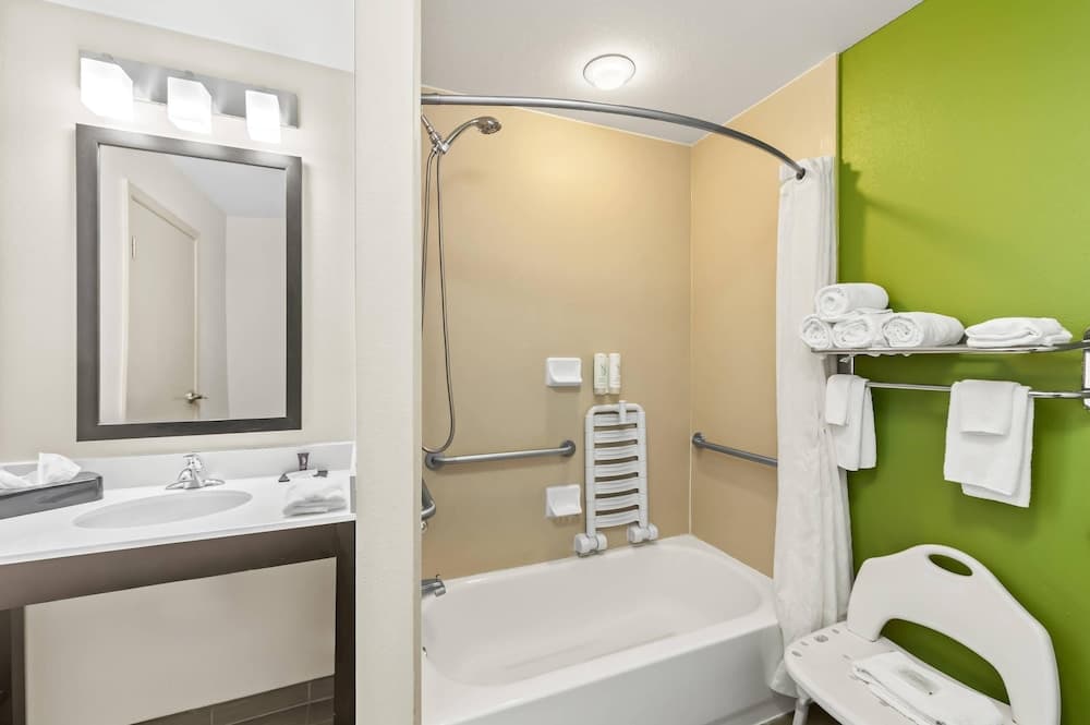 Sleep Inn & Suites Dripping Springs - Austin Area gallery photo in Dripping Springs, TX — image 52