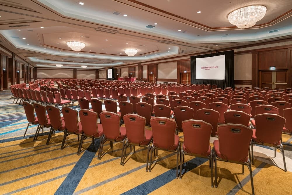 Crowne Plaza Springfield Convention Center by IHG gallery photo in Springfield, IL — image 16