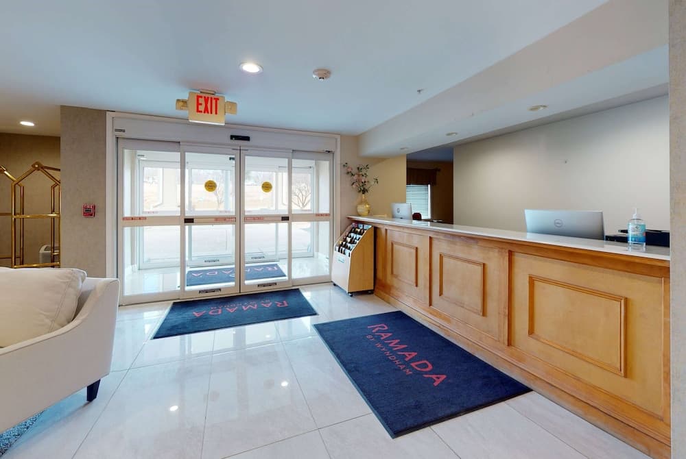 Ramada by Wyndham Strasburg/Shenandoah Valley interior in Strasburg, VA — gallery photo 2