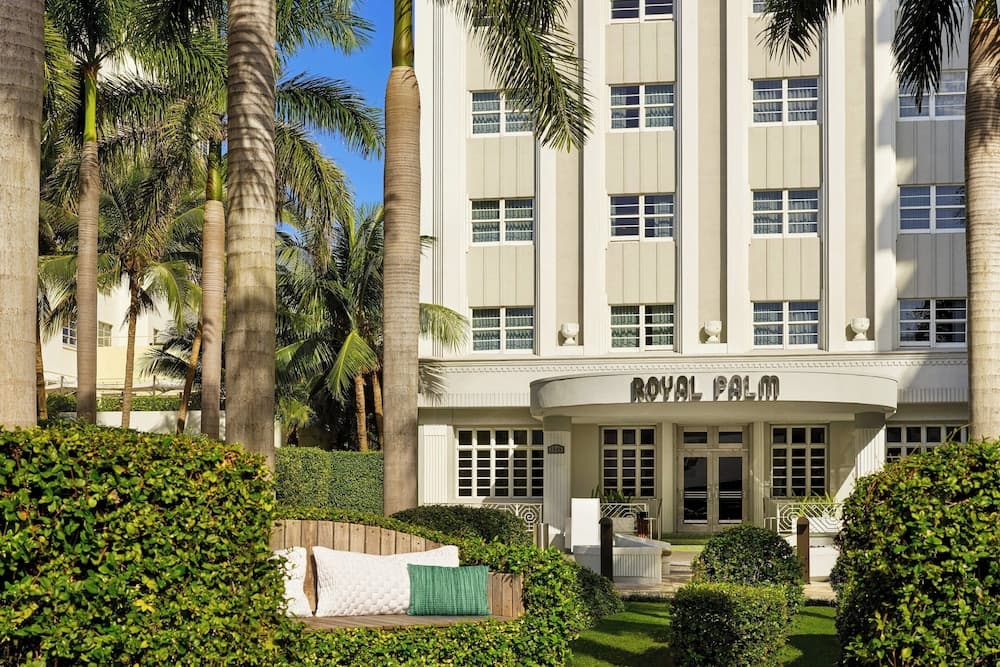 Royal Palm South Beach Miami, a Tribute Portfolio Resort interior in Miami Beach, FL — gallery photo 2