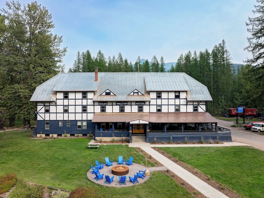 LOGE Glacier featured exterior or lobby in Essex, MT — similar hotel