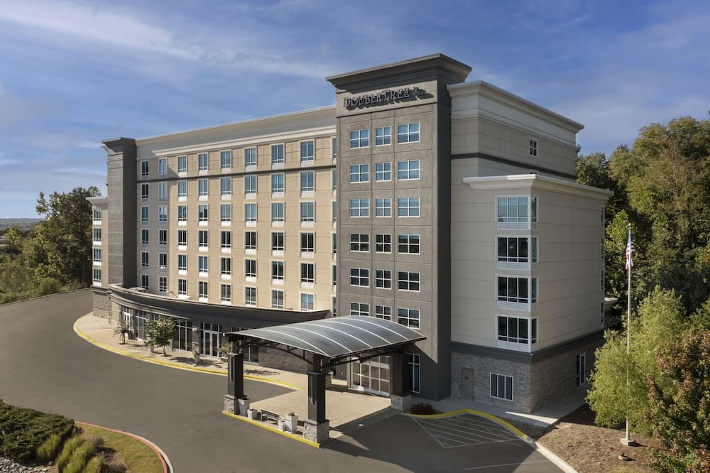 Doubletree by Hilton Chattanooga Hamilton Place featured exterior or lobby in Chattanooga, TN — similar hotel