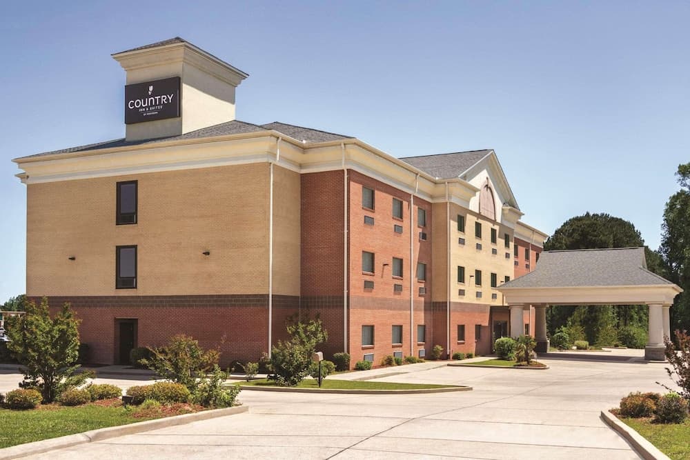 Country Inn & Suites by Radisson, Byram/Jackson South, MS featured exterior or lobby in Byram, MS — similar hotel
