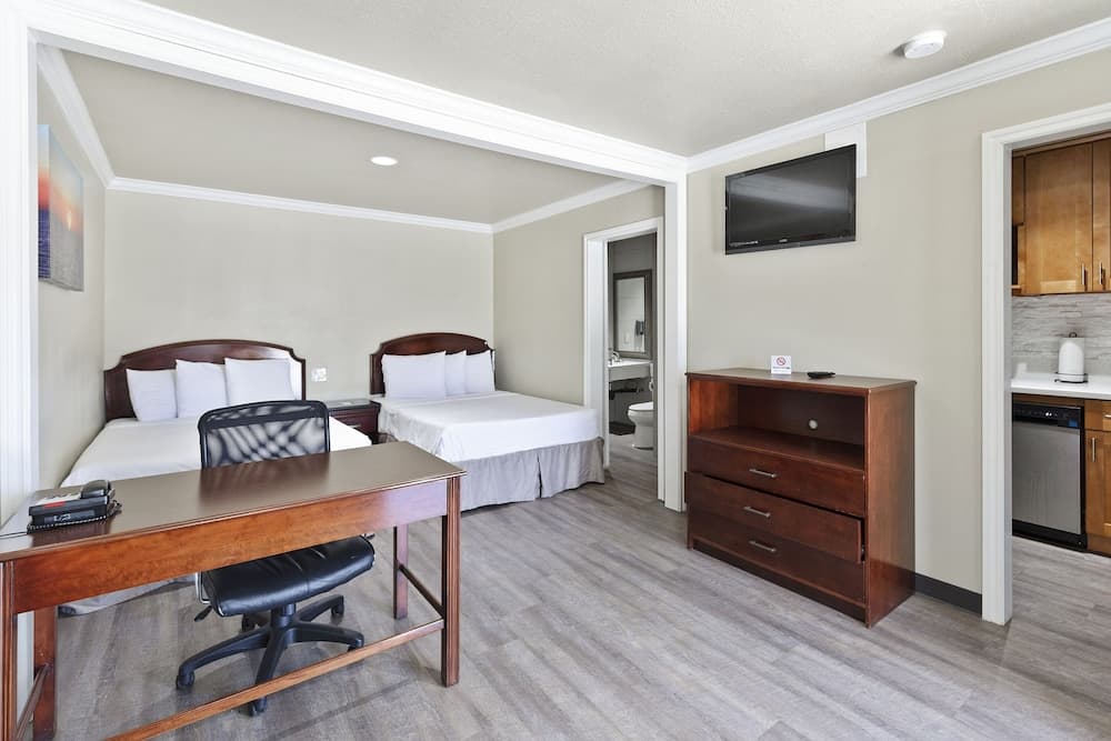 Le Blanc Inn & Suites gallery photo in El Monte, CA — image 37