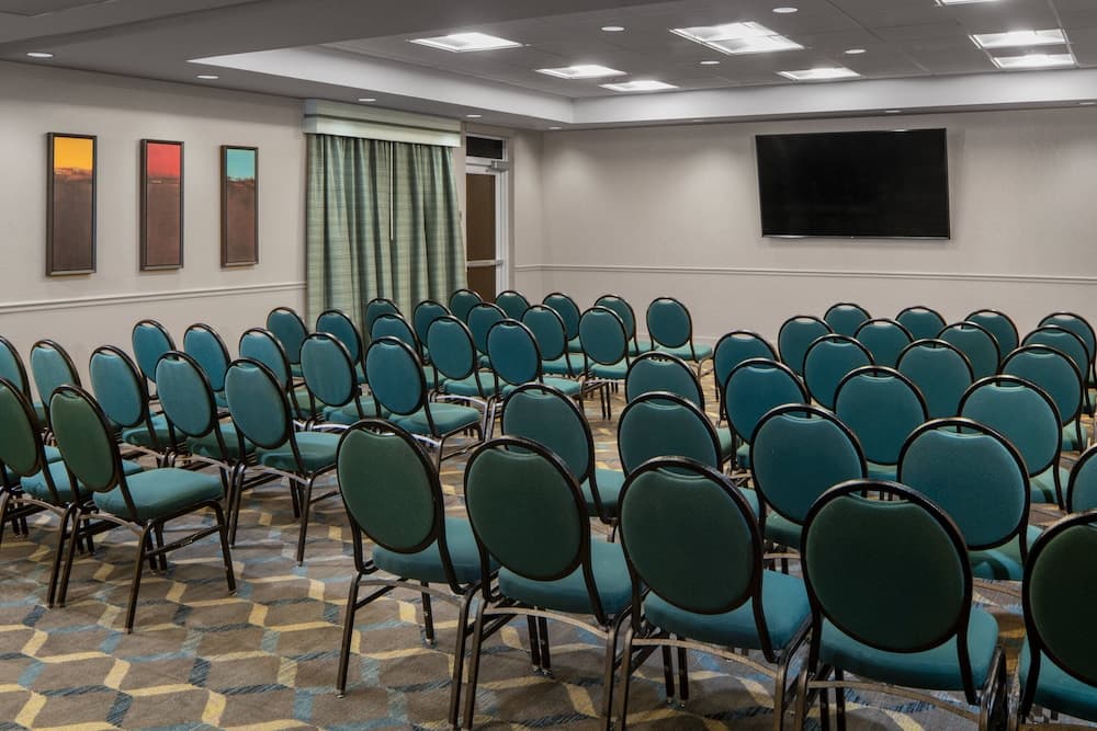 Residence Inn by Marriott New Orleans Covington/North Shore property views in Covington, LA — gallery photo 3