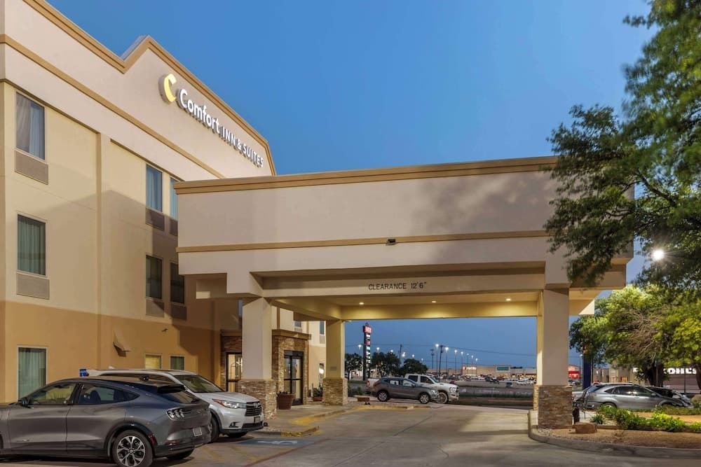 Comfort Inn & Suites Temple - Medical Center gallery photo in Temple, TX — image 35