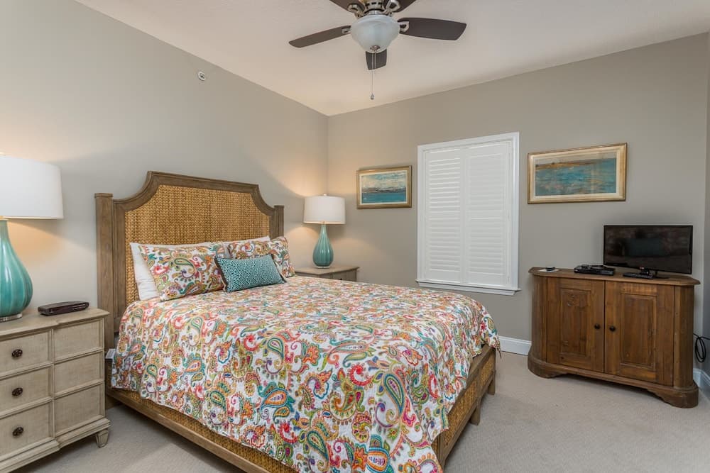 Hodnett Cooper St Simons Grand - 3 Bedroom interior in St. Simons Island, GA — gallery photo 2