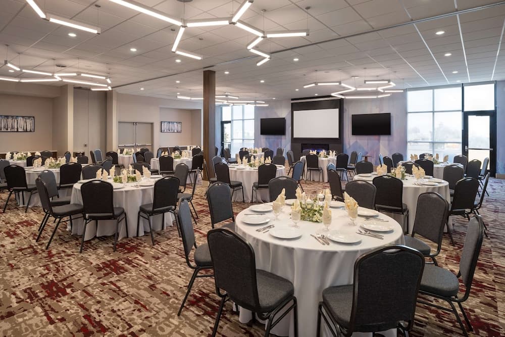 Hilton Garden Inn Visalia, Ca property views in Visalia, CA — gallery photo 3