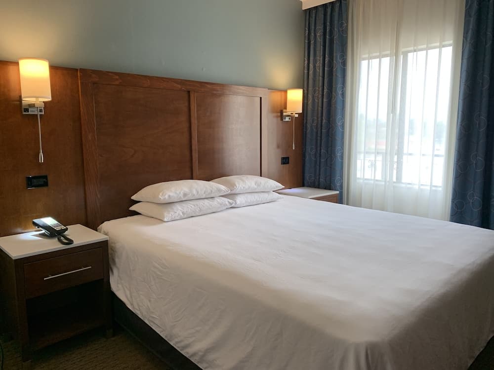 MainStay Suites John Wayne Airport by Choice Hotels gallery photo in Santa Ana, CA — image 23