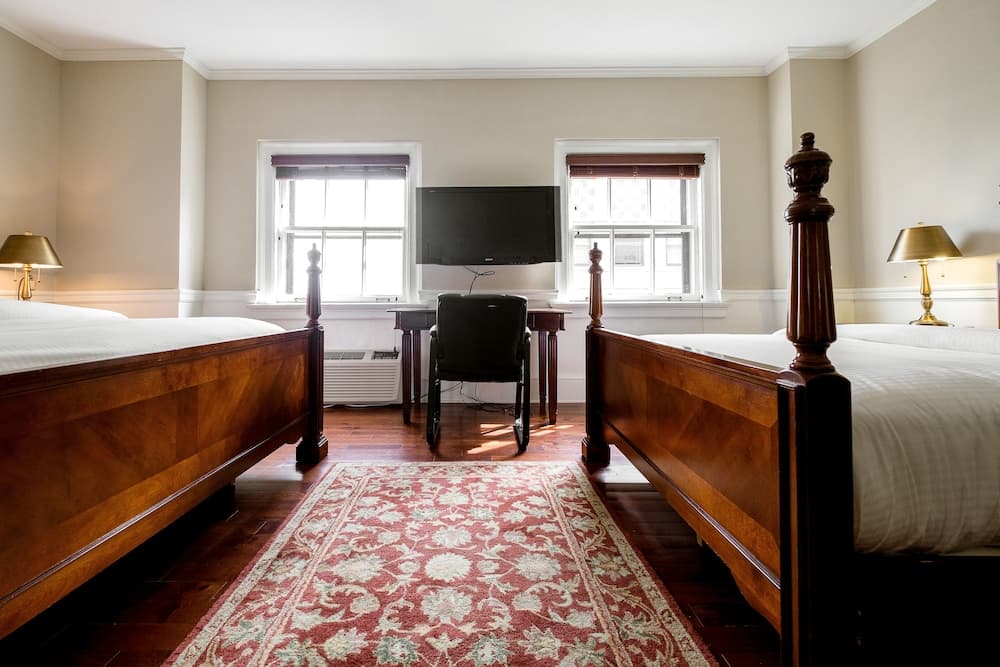 Hotel 340 gallery photo in St. Paul, MN — image 41
