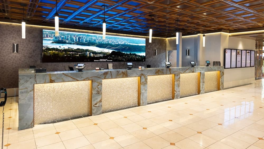 Peppermill Hotel Casino in W Wendover, Nevada interior in West Wendover, NV — gallery photo 2