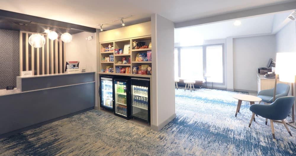 TownePlace Suites by Marriott -Minneapolis West/StLouis Park interior in St. Louis Park, MN — gallery photo 2