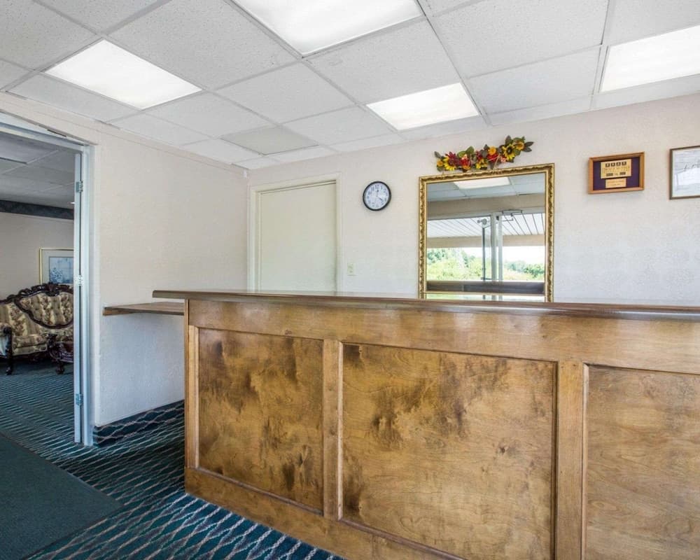 Rodeway Inn Gadsden - Attalla property views in Gadsden, AL — gallery photo 3