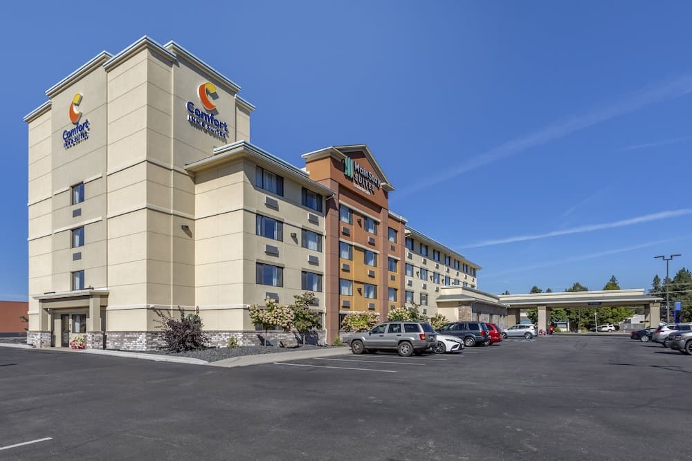 Comfort Inn & Suites Coeur d'Alene gallery photo in Coeur d'Alene, ID — image 4