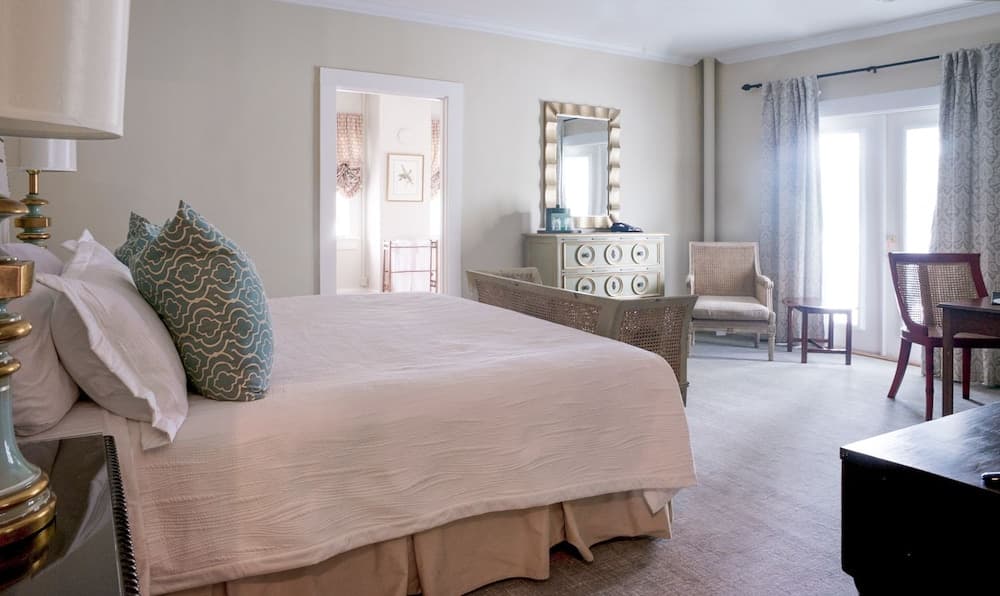 Carriage House Inn property views in Aiken, SC — gallery photo 3
