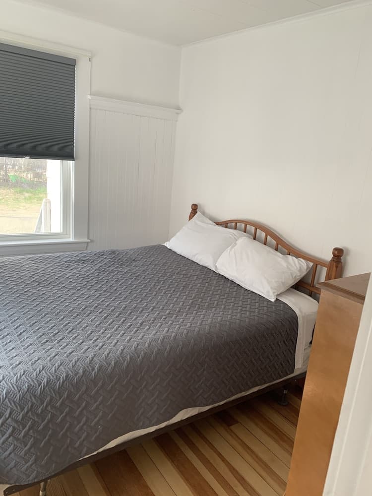 Nautical Beach Resort interior in Hampton — gallery photo 2