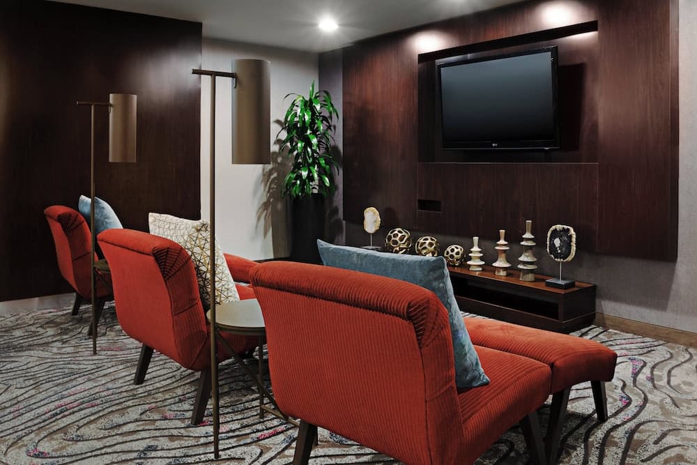 Courtyard by Marriott Miami Downtown property views in Miami, FL — gallery photo 3