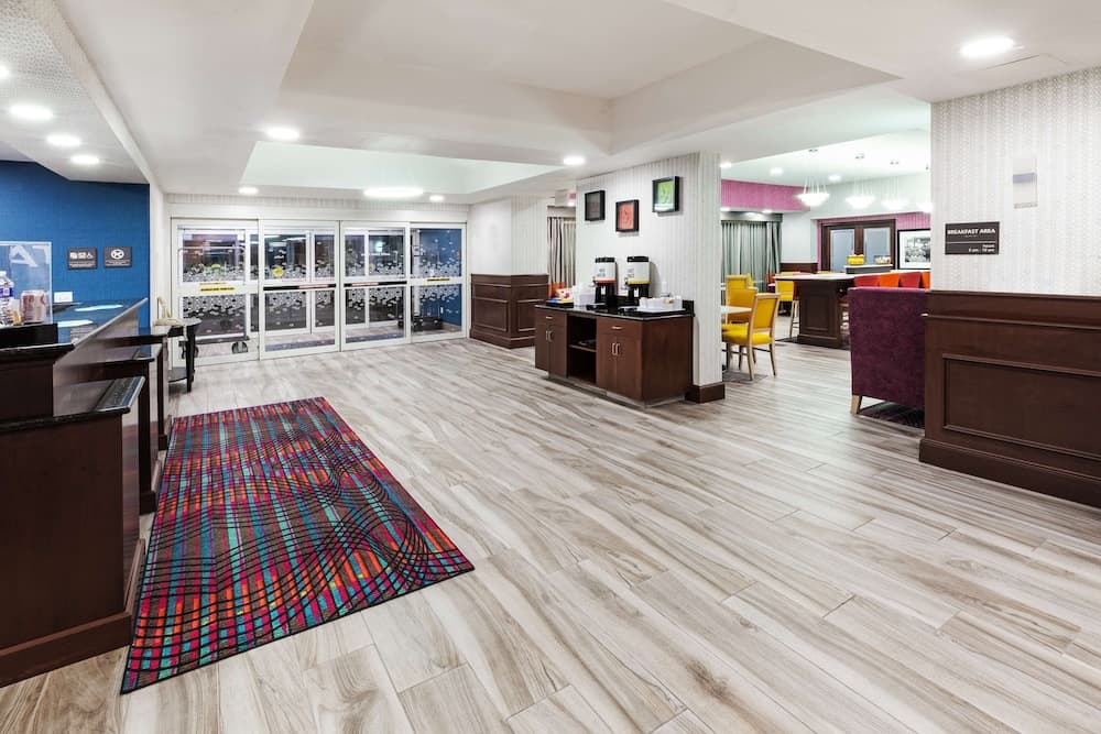 Hampton Inn Miami property views in Miami, OK — gallery photo 3