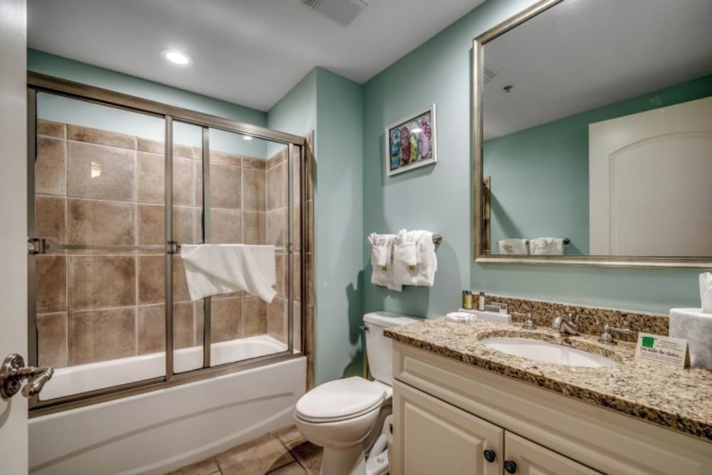 North Beach Resort & Villas gallery photo in North Myrtle Beach, SC — image 106