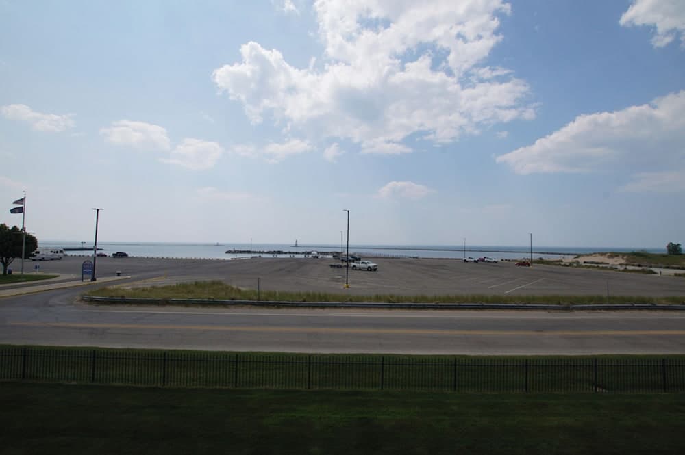 Snyder's Shoreline Inn gallery photo in Ludington, MI — image 168