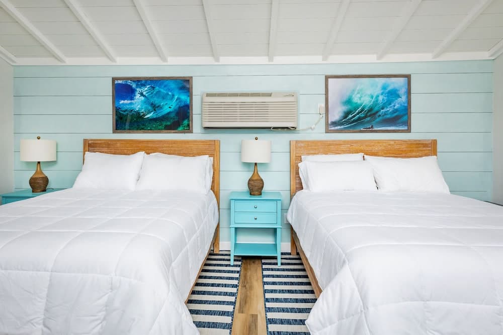 Surf House interior in Hampton, NH — gallery photo 2
