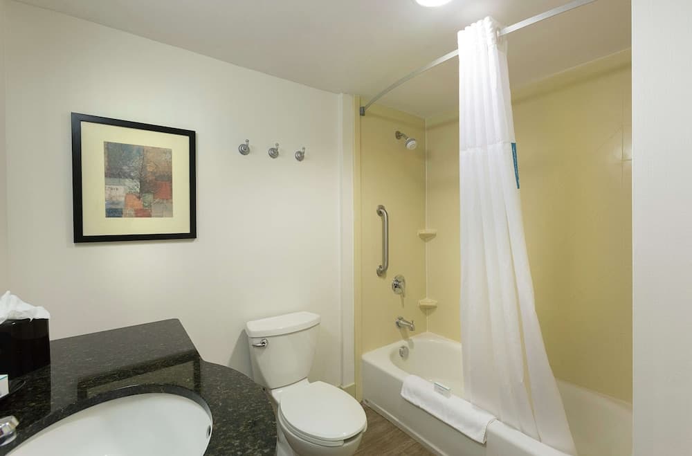 Hampton Inn Charlotte-Belmont at Montcross gallery photo in Belmont, NC — image 7