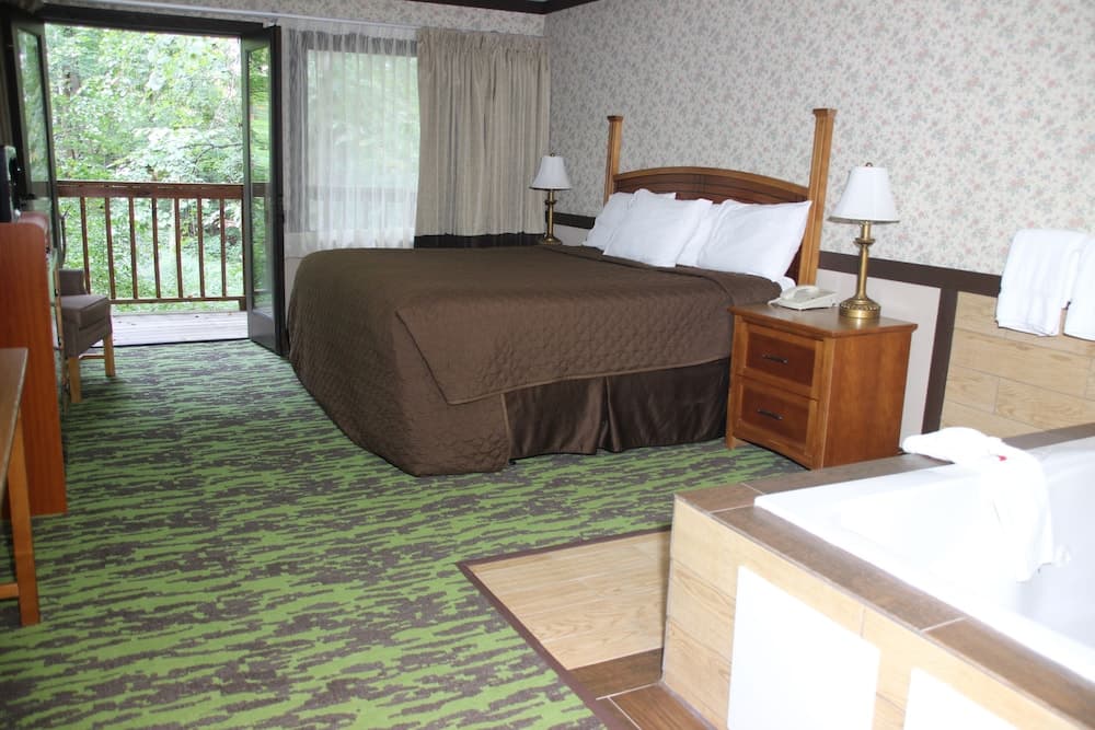 Spring House Inn gallery photo in Chesterton, IN — image 8