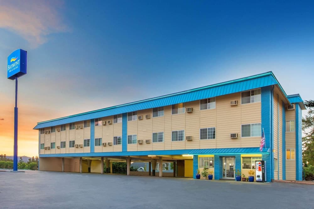 Umpqua Valley Hotel — hotel in Roseburg, Oregon