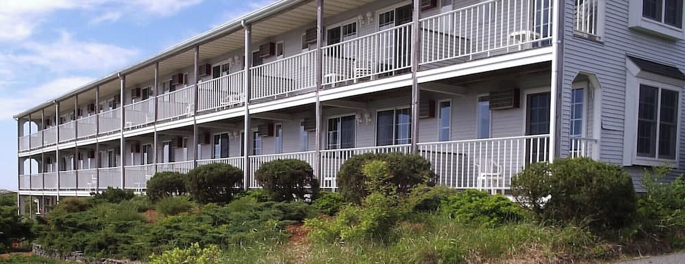 Horizons Beach Resort featured exterior or lobby in Truro — similar hotel