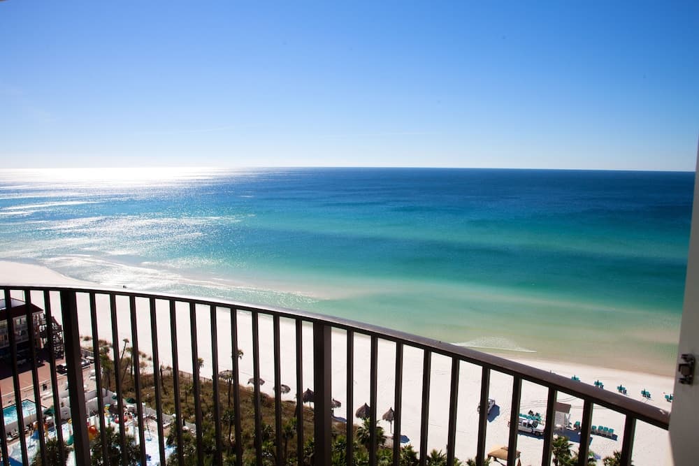Holiday Inn Resort Panama City Beach by IHG gallery photo in Panama City Beach, FL — image 82