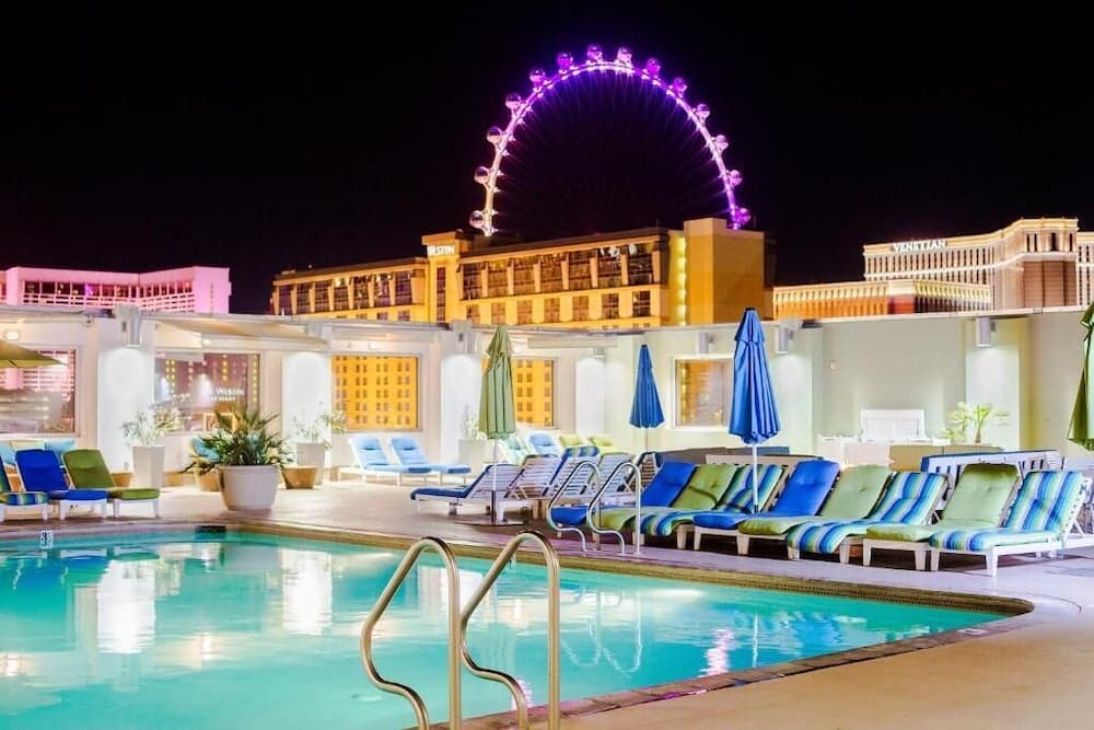StripViewSuites at Platinum property views in Las Vegas, NV — gallery photo 3