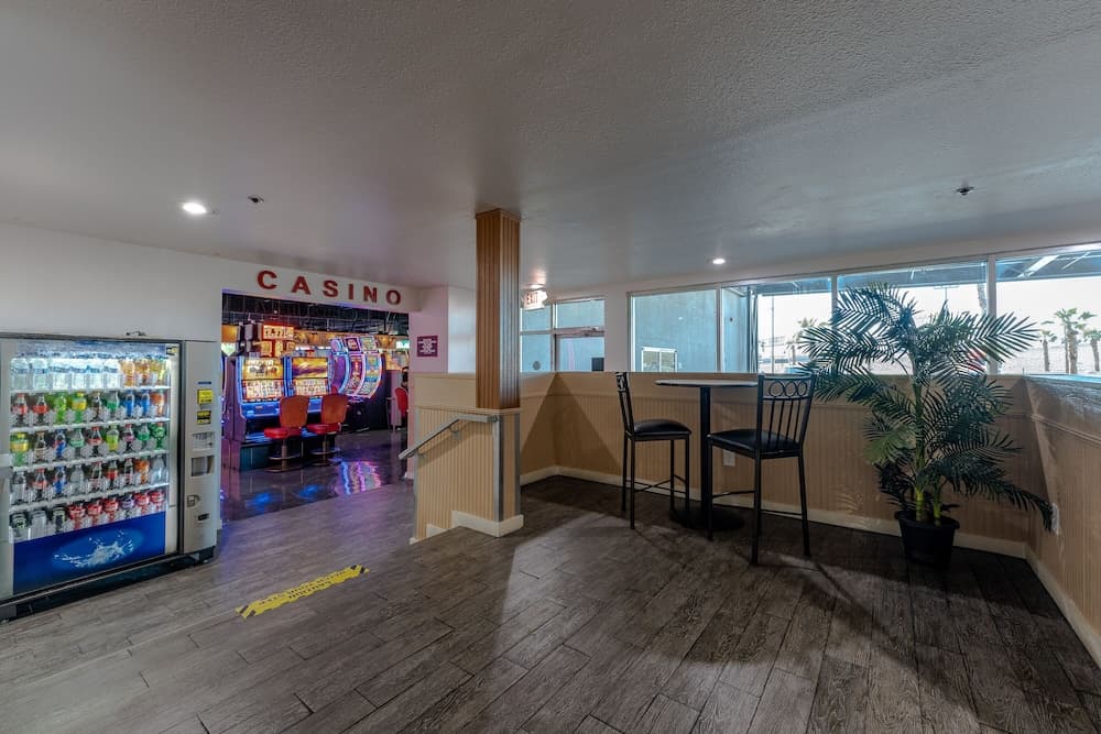 Hotel Jefe at Ojos Locos gallery photo in North Las Vegas, NV — image 56