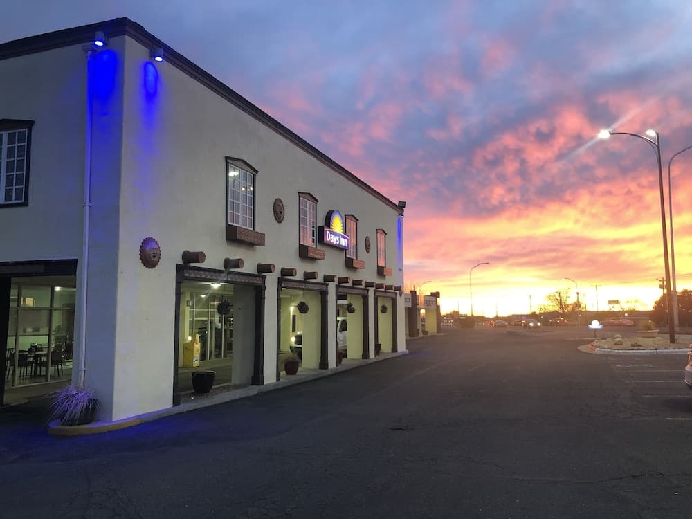 Days Inn by Wyndham Santa Fe New Mexico featured exterior or lobby in Santa Fe, NM — similar hotel