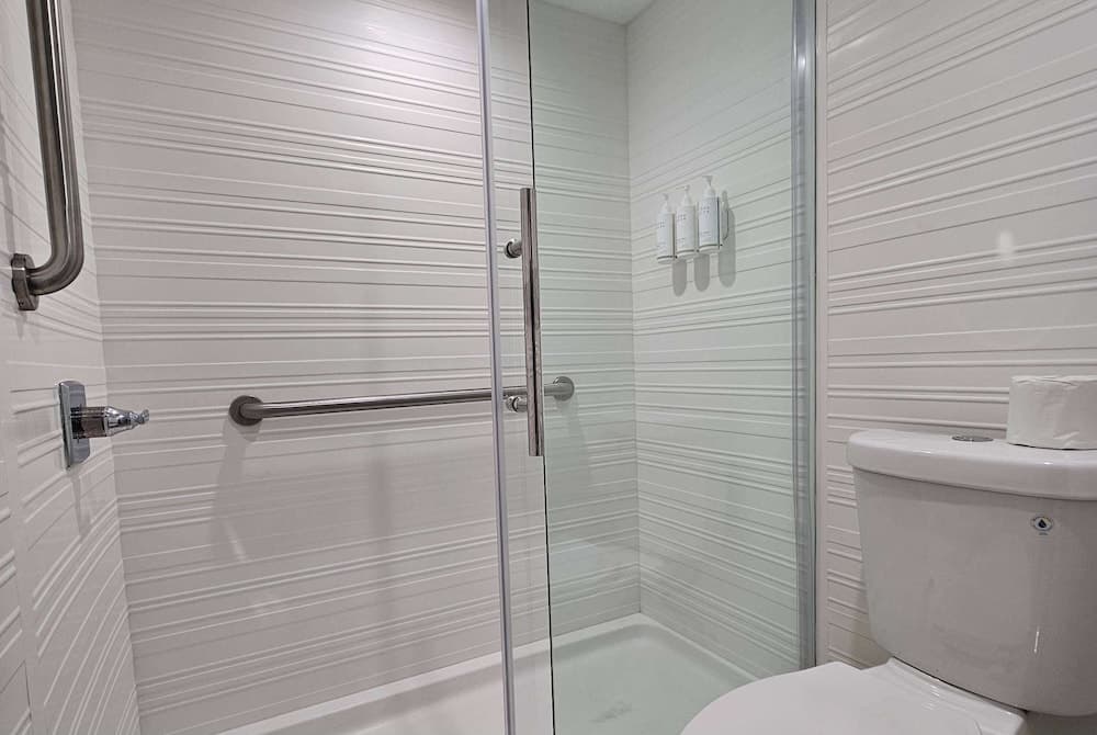 Travelodge by Wyndham Fullerton Near Anaheim gallery photo in Fullerton, CA — image 46
