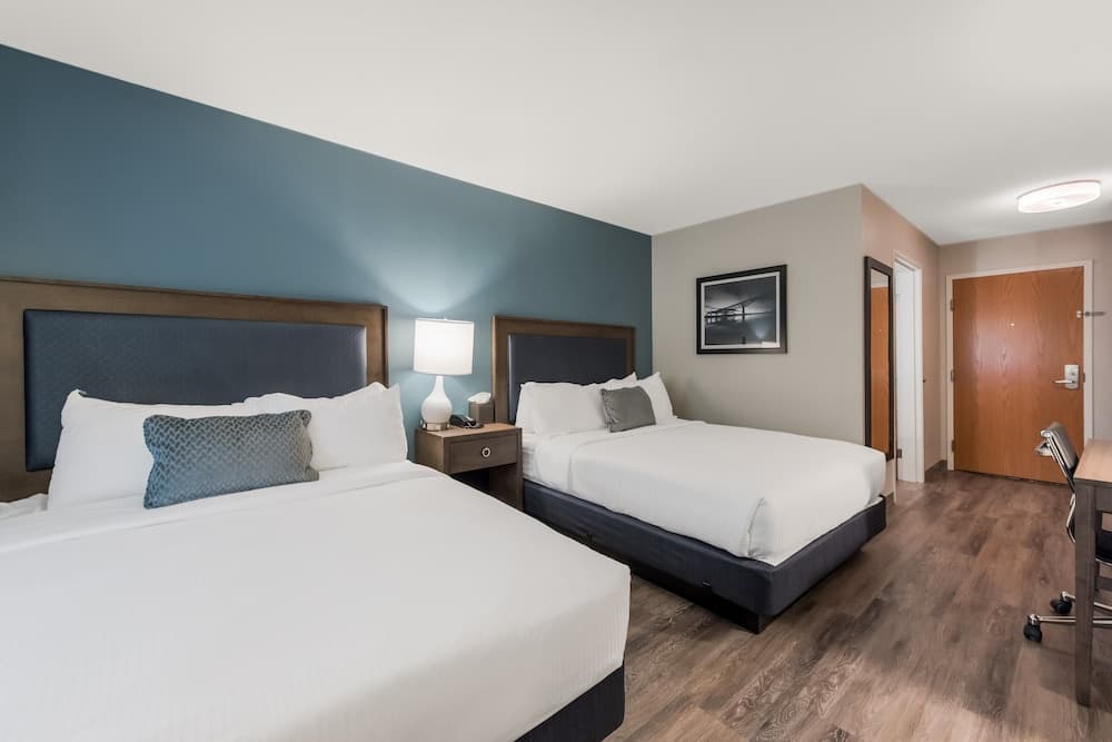 SureStay Plus Hotel by Best Western Highland Poughkeepsie gallery photo in Highland, NY — image 11