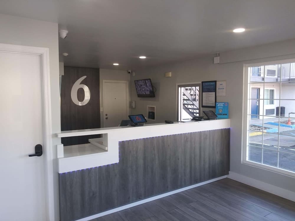 Studio 6 West Sacramento, CA property views in West Sacramento, CA — gallery photo 3
