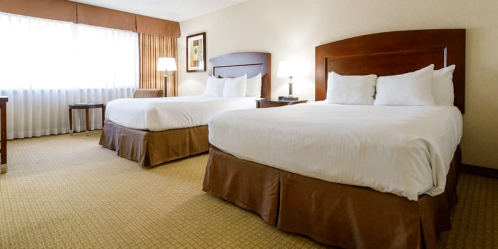 Maverick Hotel and Casino by Red Lion Hotels featured exterior or lobby in Elko, NV — similar hotel