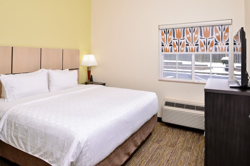 Candlewood Suites Winchester by IHG property views in Winchester, VA — gallery photo 3