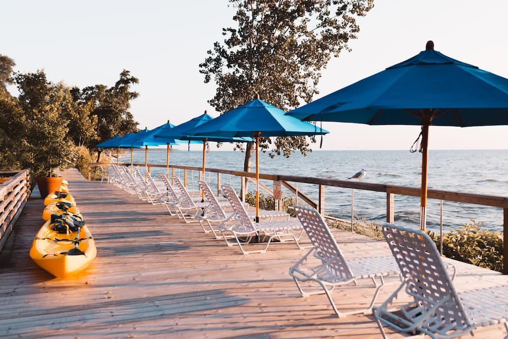 Lake Shore Resort property views in Saugatuck, MI — gallery photo 3