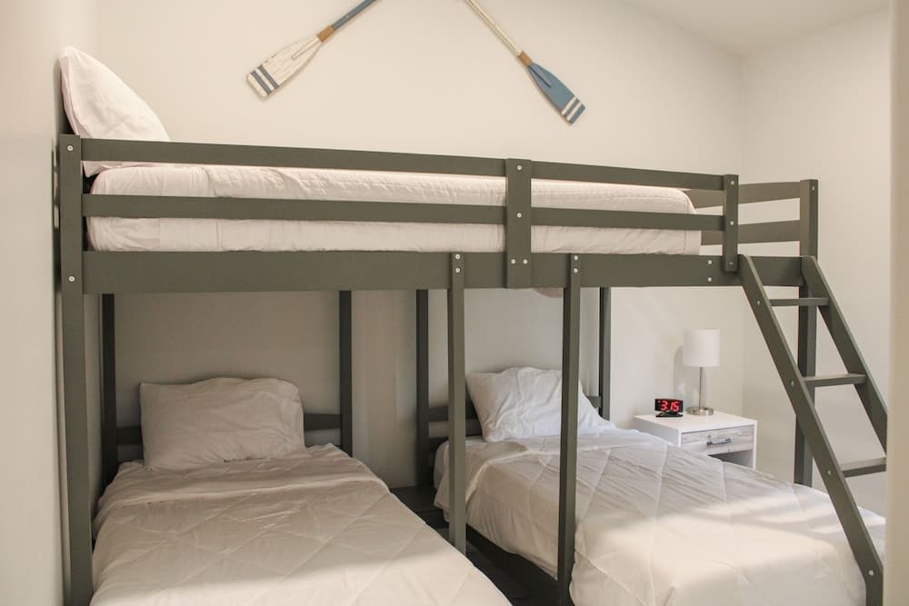 World Famous Fox Hollow Resort interior in Graham, TX — gallery photo 2