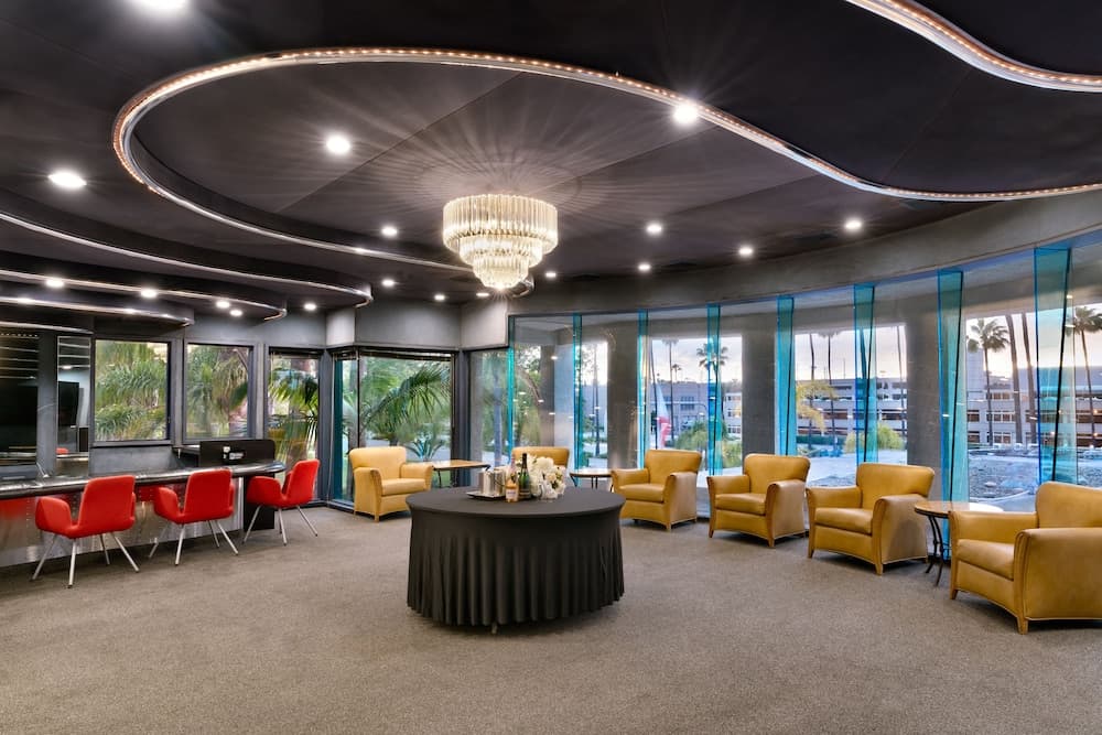 Atrium Hotel at Orange County Airport gallery photo in Irvine, CA — image 47