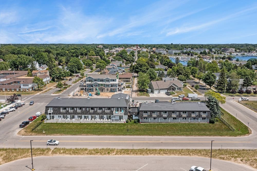 Snyder's Shoreline Inn gallery photo in Ludington, MI — image 97