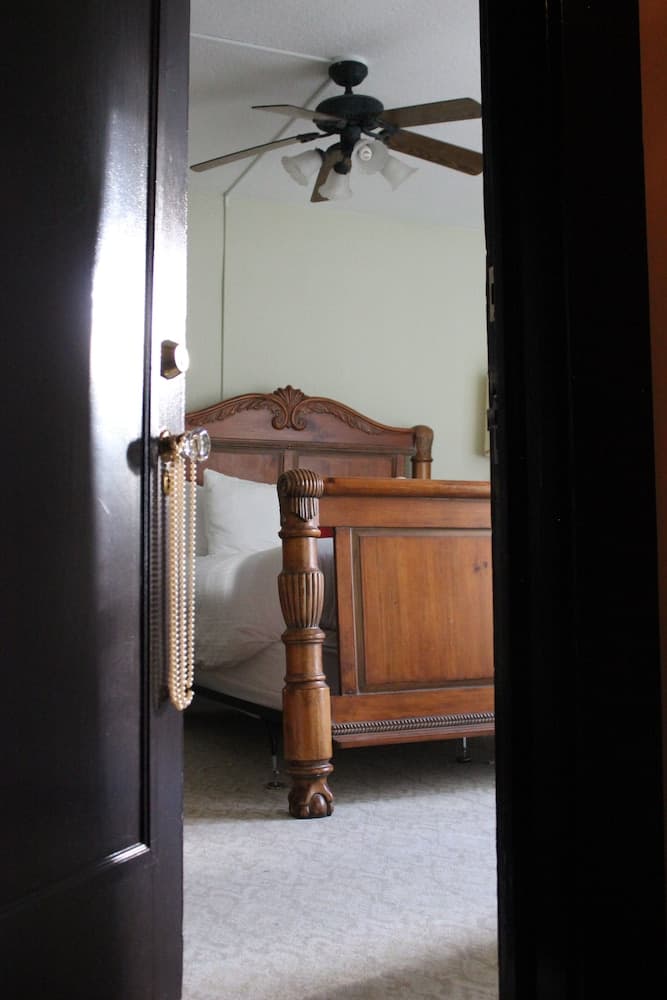 The DeLand Hotel gallery photo in DeLand, FL — image 96
