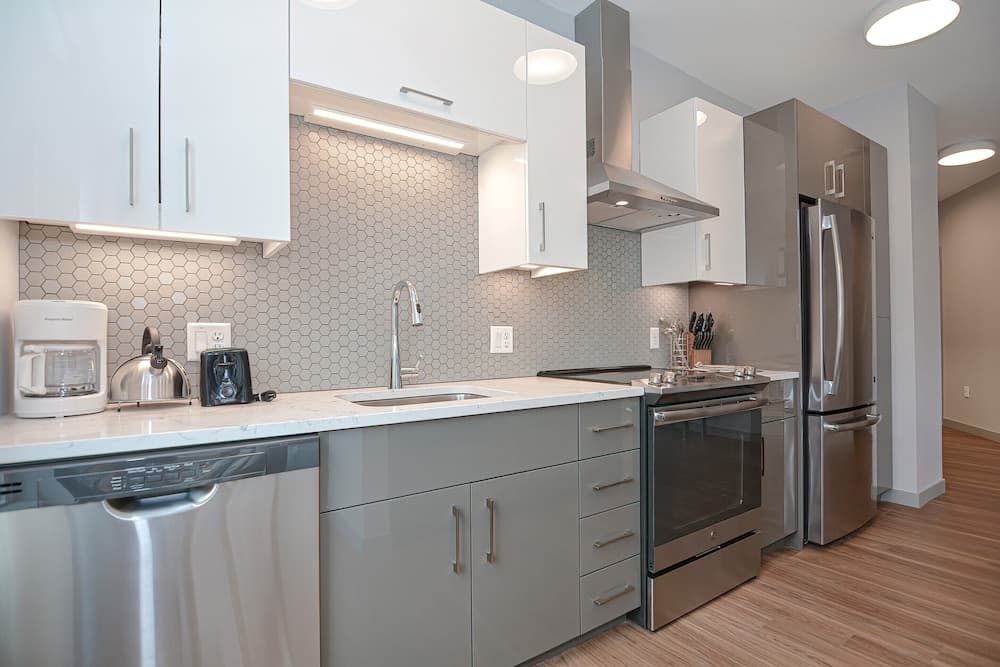 Global Luxury Suites Downtown Providence gallery photo in Providence, RI — image 63