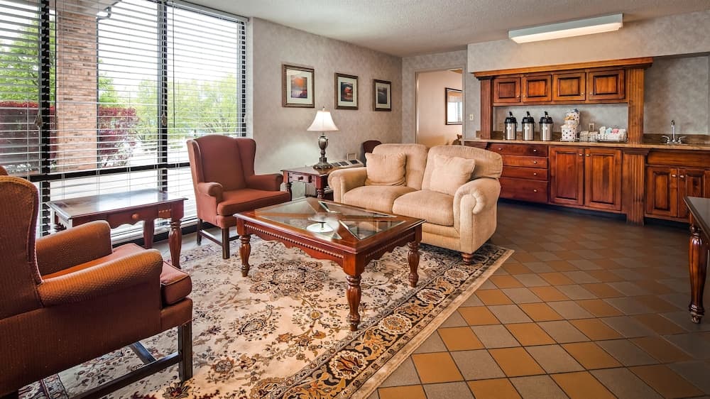 Bryson Inn featured exterior or lobby in Mount Airy, NC — similar hotel