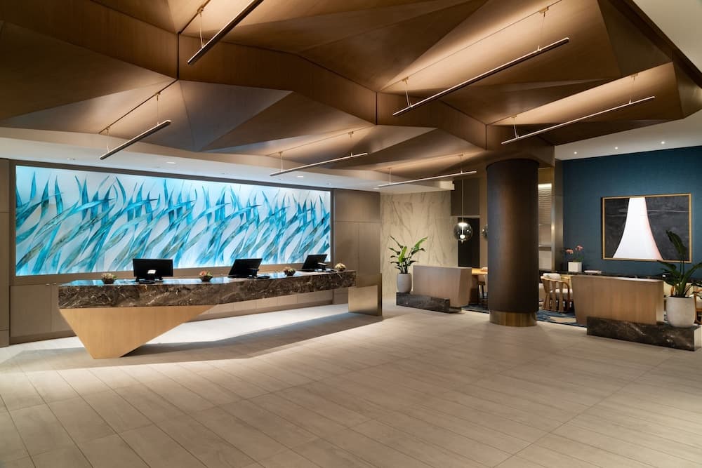 JW Marriott Clearwater Beach Resort & Spa interior in Clearwater Beach, FL — gallery photo 2